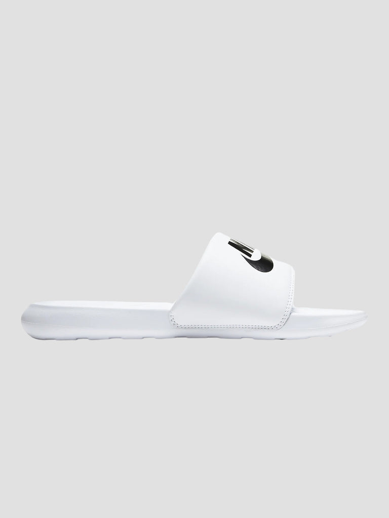 NIKE CN9675100