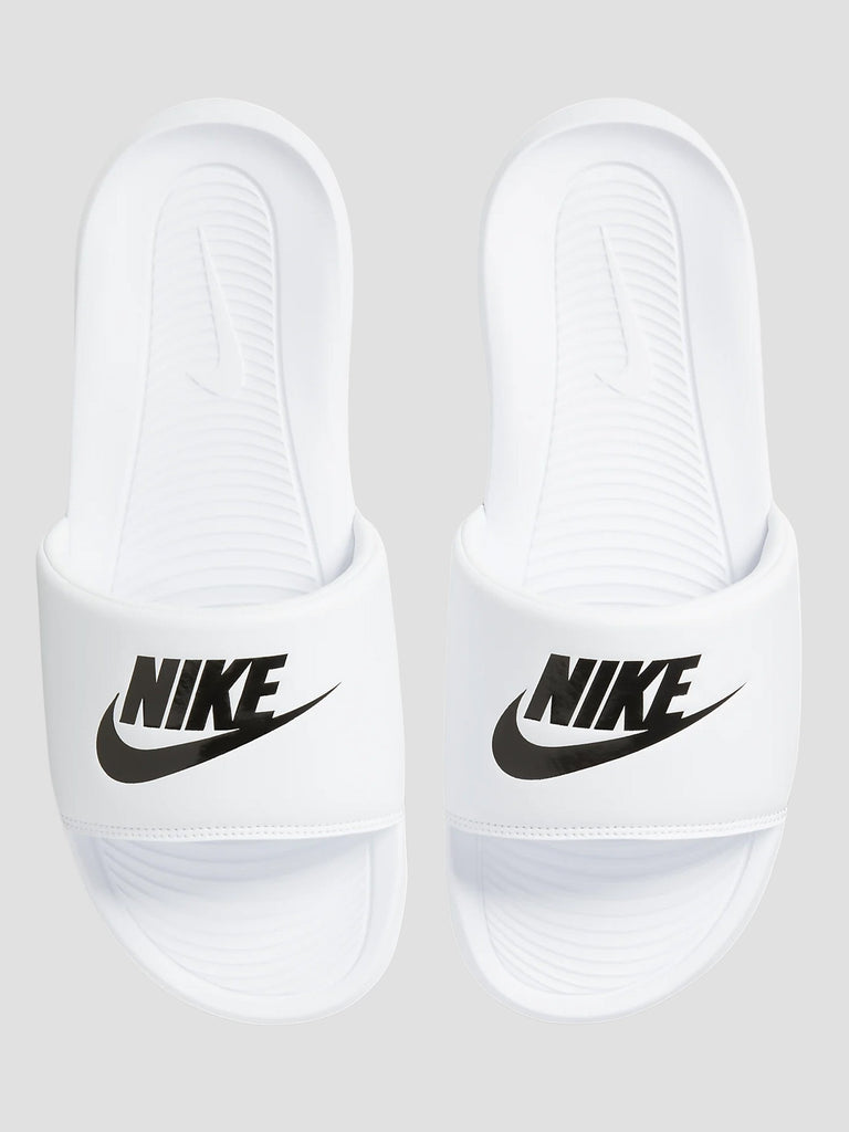 NIKE CN9675100