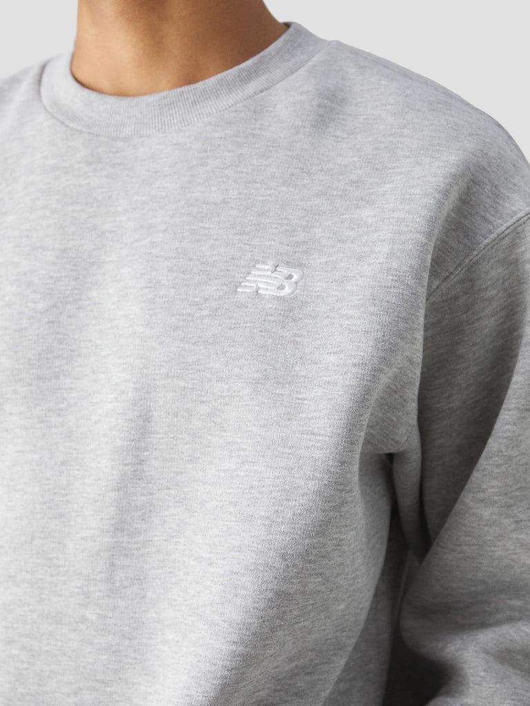 ESSENTIALS FLEECE CREW MT41510 AG NEW BALANCE 