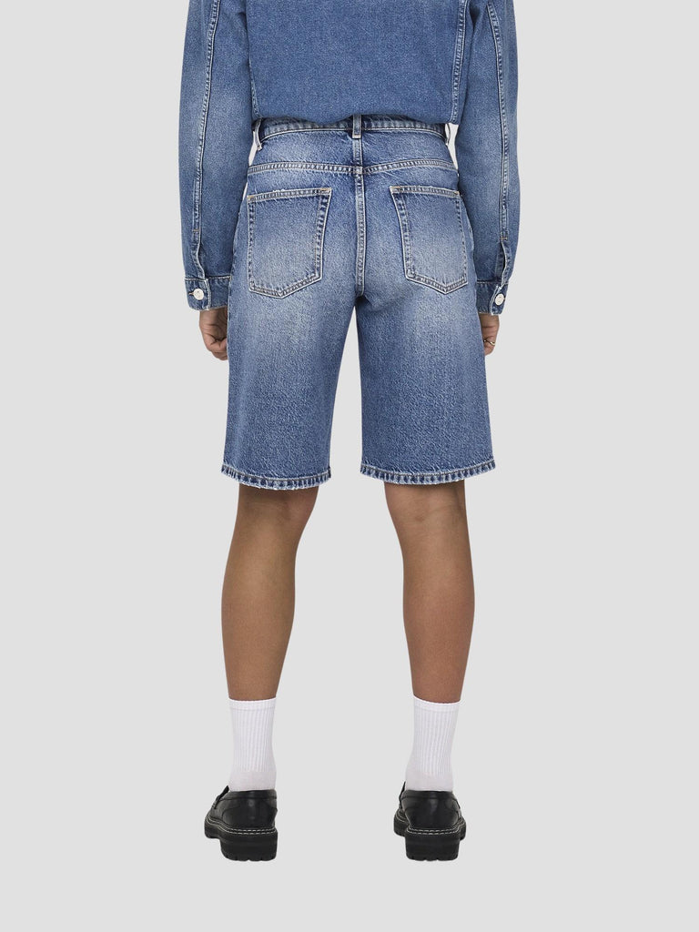 ONLMATE REG BAGGY LONG SHORTS DNM NOOS 15340976 MEDIUM BLUE DENIM ONLY 