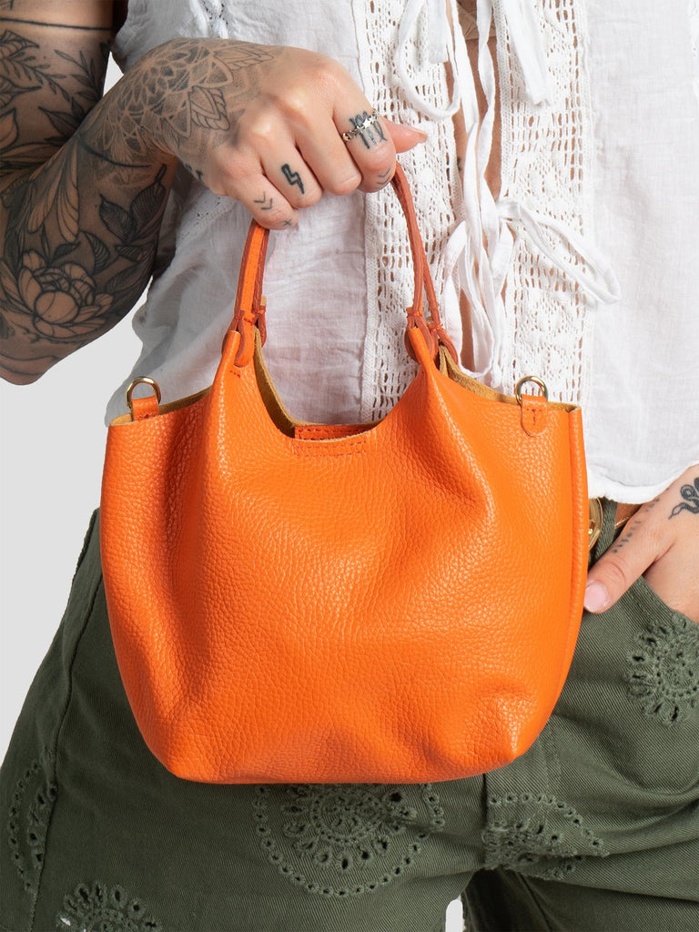 VERA PELLE SECCHIELLO MINI CON TRACOLLA GRO6500 ARANCIONE GROOVE 