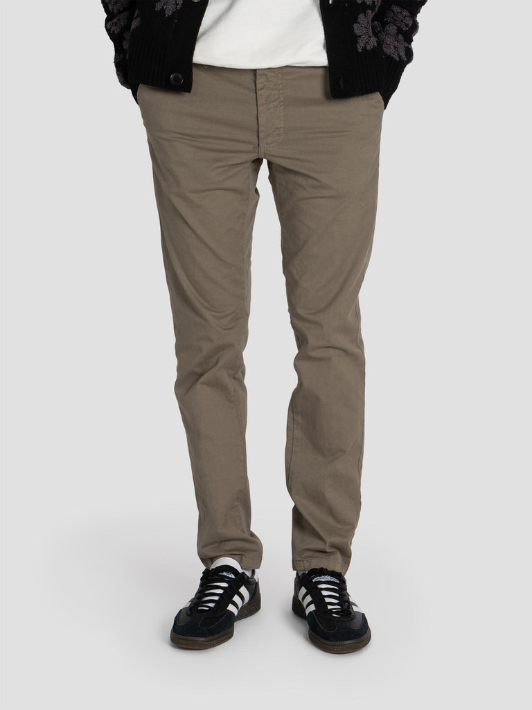 CHINO TESSUTO MEDIO ALL SEASONS LONDRA 07 GROOVE 