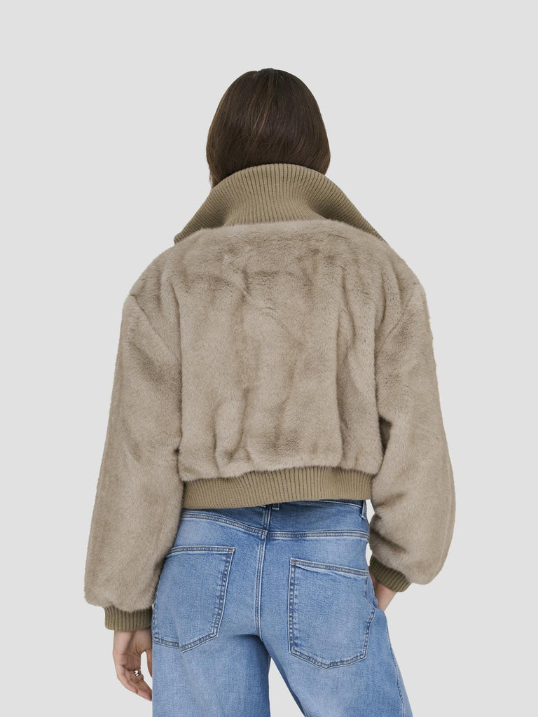 ONLWICKI LIFE FUR RIB JACKET CC OTW 15349157 STRING ONLY 