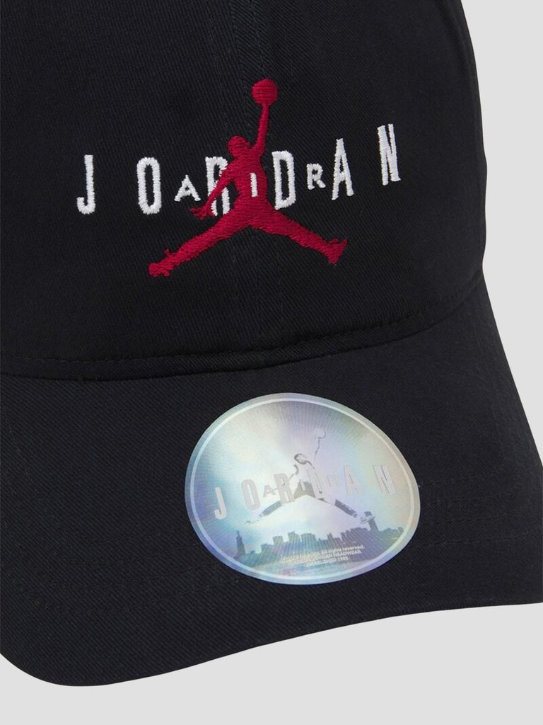 CURVE BRIM ADJUSTABLE HAT 9A0569 023 NIKE 