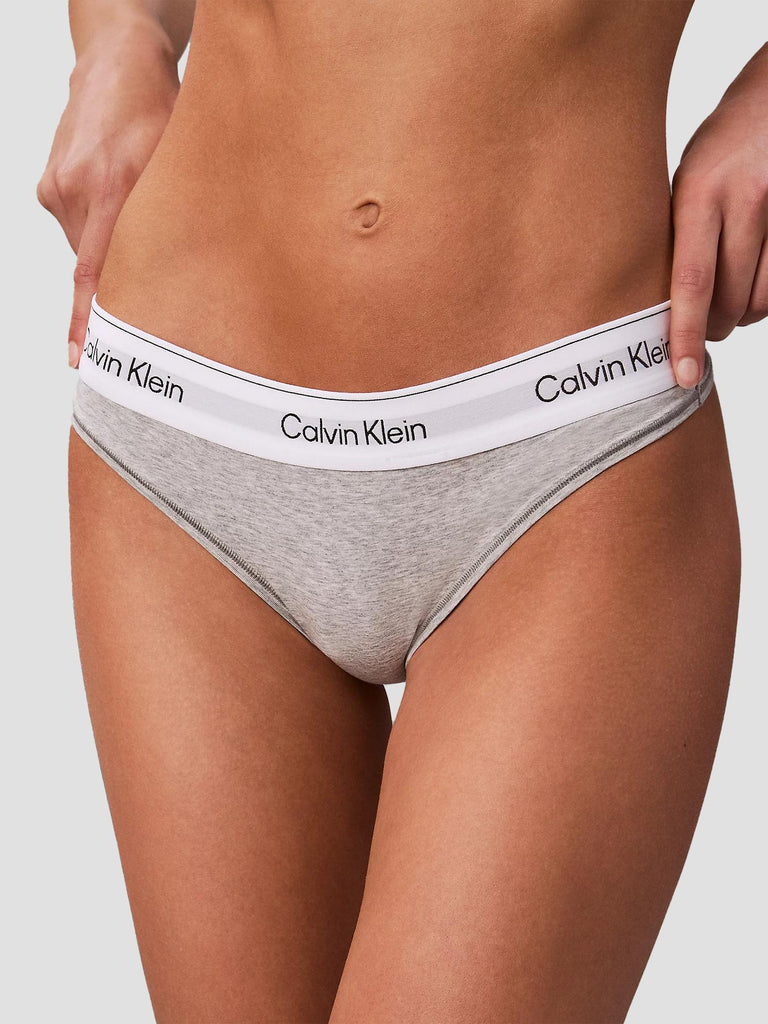 THONG QF8518 P7A CALVIN KLEIN 