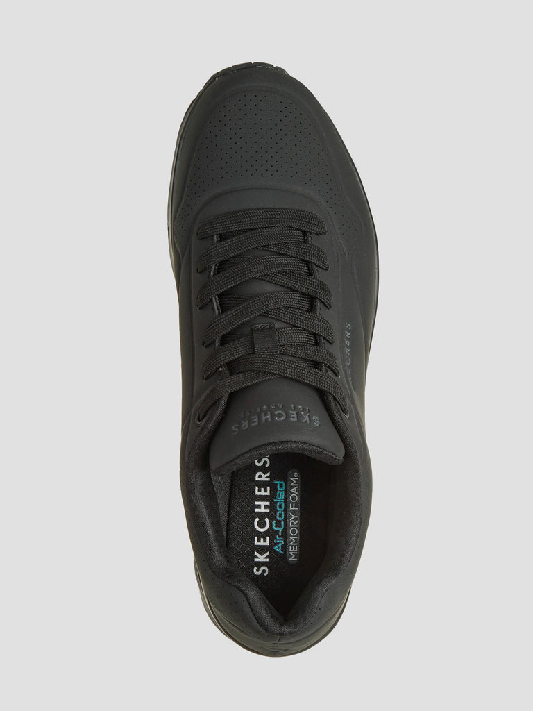 UNO STAND ON AIR 52458 BBK SKECHERS 