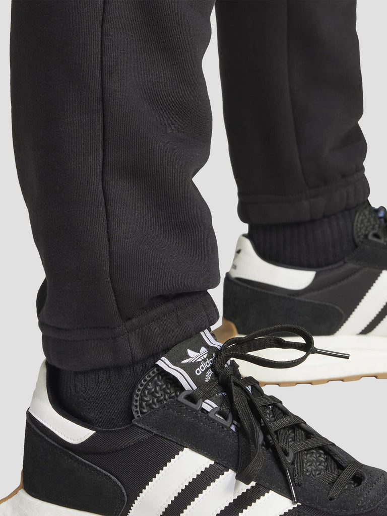 ESS PT IY7361 BLACK ADIDAS 