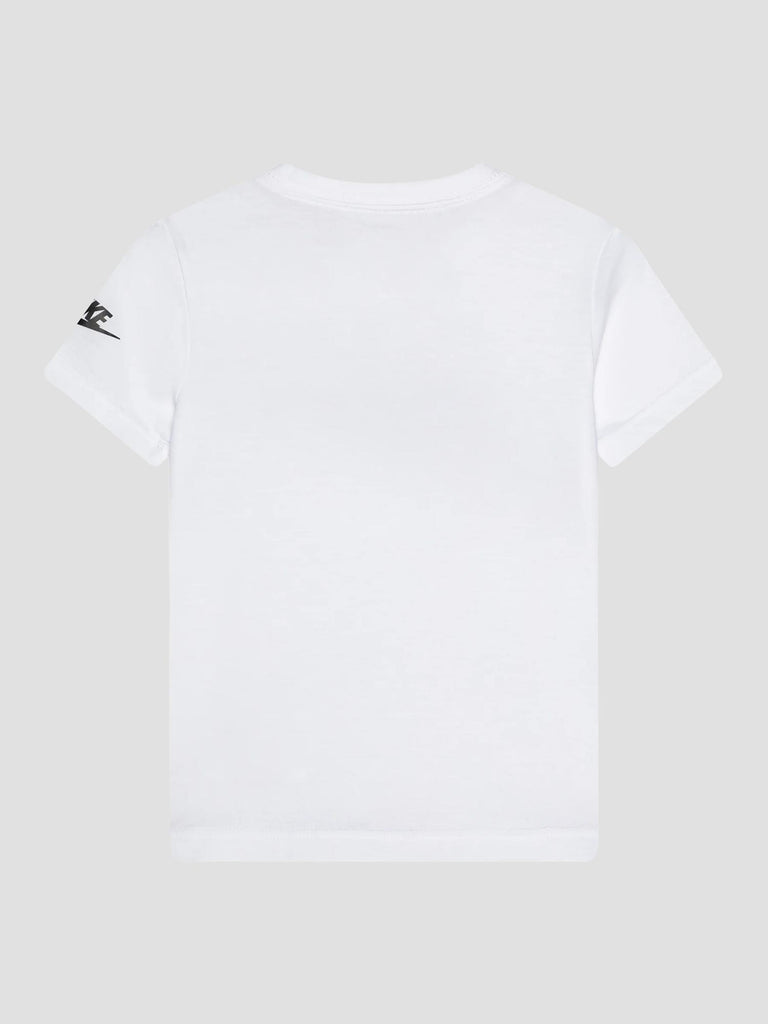 NKB FUTURA 86J575 001 NIKE 