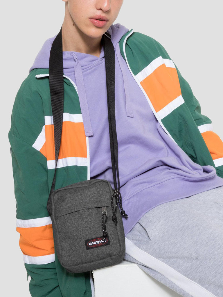 THE ONE EK045 77H EASTPAK 