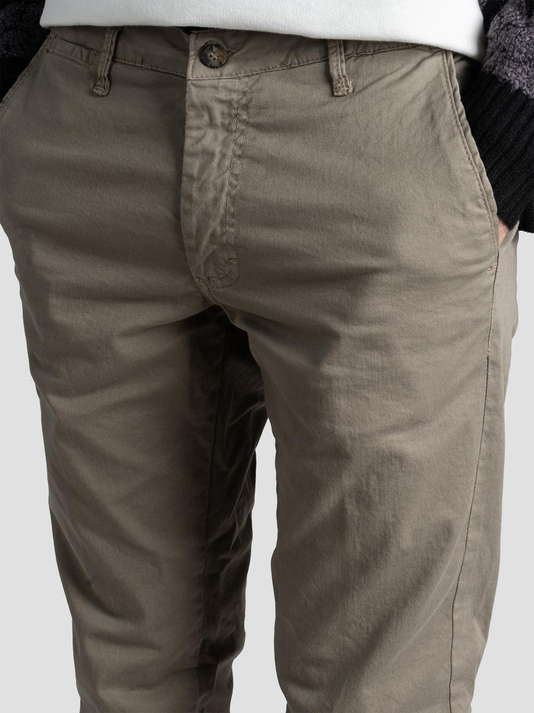 CHINO TESSUTO MEDIO ALL SEASONS LONDRA 07 GROOVE 