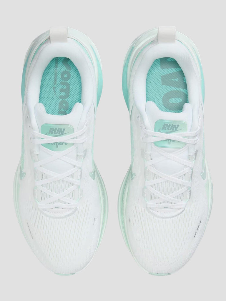 VOMERO 18 HM6804 106 NIKE 