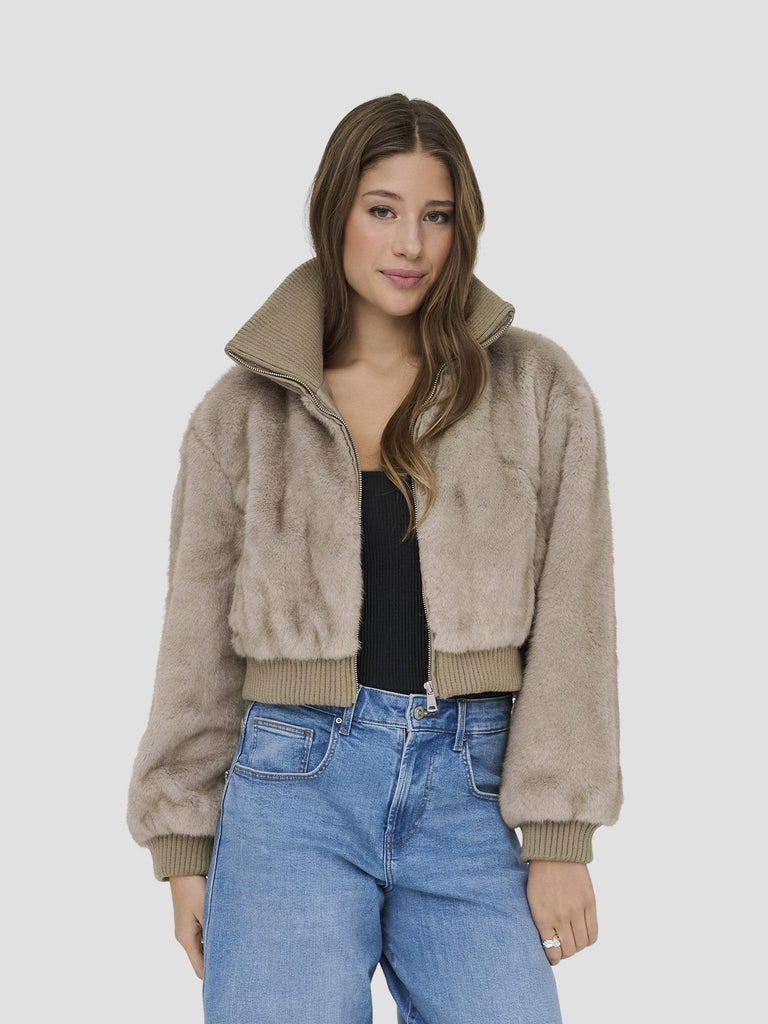 ONLWICKI LIFE FUR RIB JACKET CC OTW 15349157 STRING ONLY 