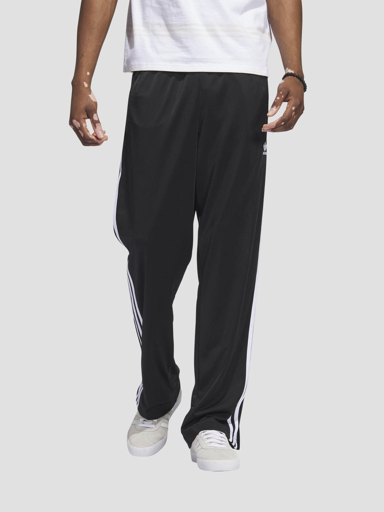 FIREBIRD TP IJ7055 BLACK WHITE ADIDAS 