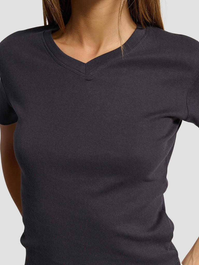 T-SHIRT SCOLLO A V TINDER252 MIDNIGHT SUITE BENEDICT 