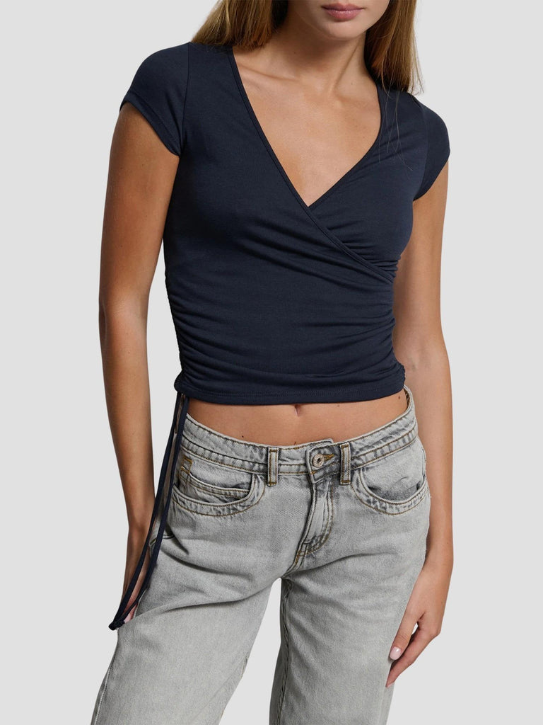 TOP MANICA CORTA CON SCOLLO INCROCIATO E ARRICCIATURA SUI FIANCHI GRISOU-MC BLU NAVY SUITE BENEDICT 