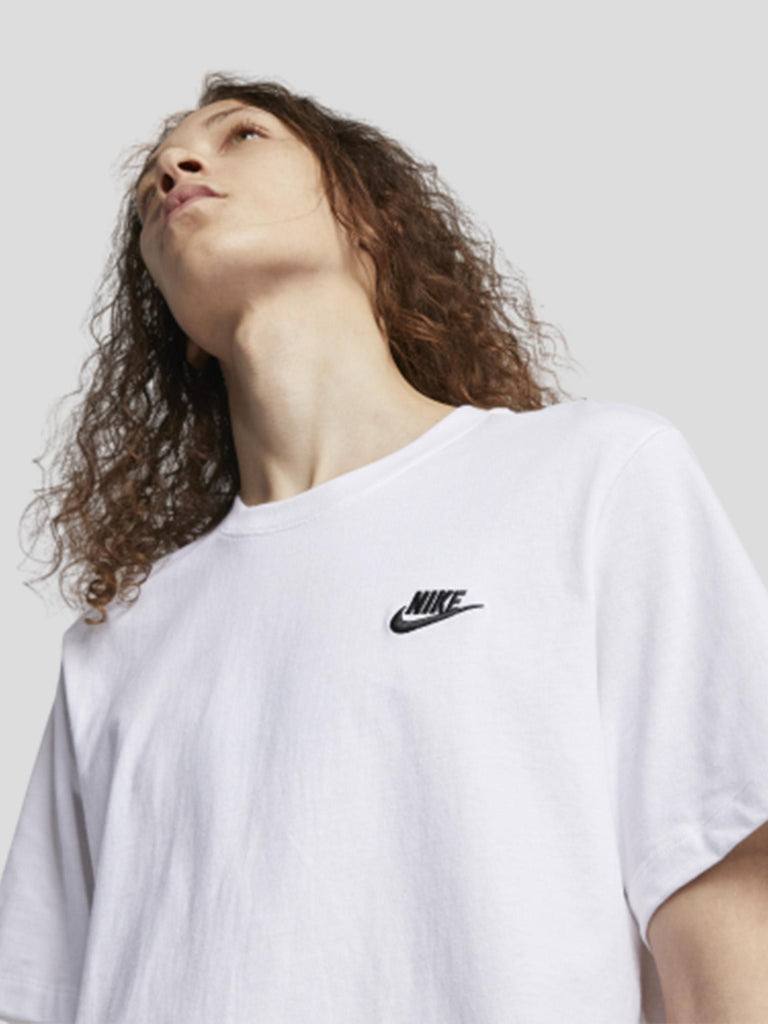 NSW CLUB TEE AR4997 101 NIKE 