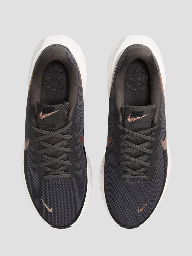 REVOLUTION 8 HJ8485 200 NIKE 