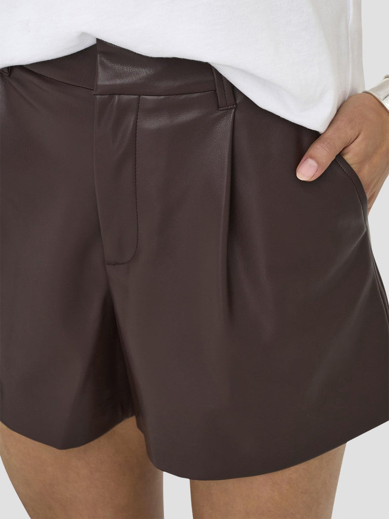 ONLSMOOTH HW FAUX LEA SHORTS CC PNT 15351265 SEAL BROWN ONLY 