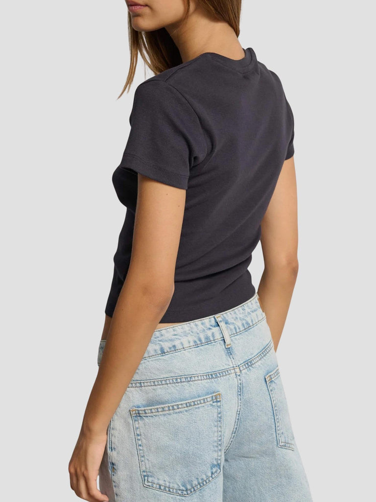 T-SHIRT SCOLLO A V TINDER252 MIDNIGHT SUITE BENEDICT 